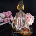 Botella de perfume cristalina modelo nuevo de la nave para la decoración y el regalo